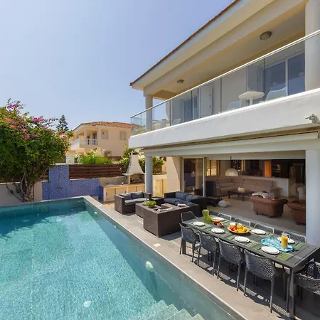 Villa Adalia *
