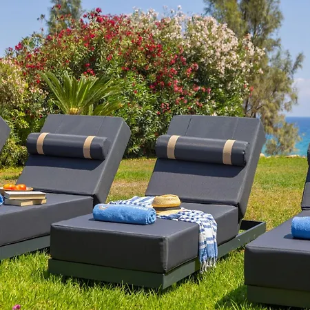 Willa Adalia Protaras